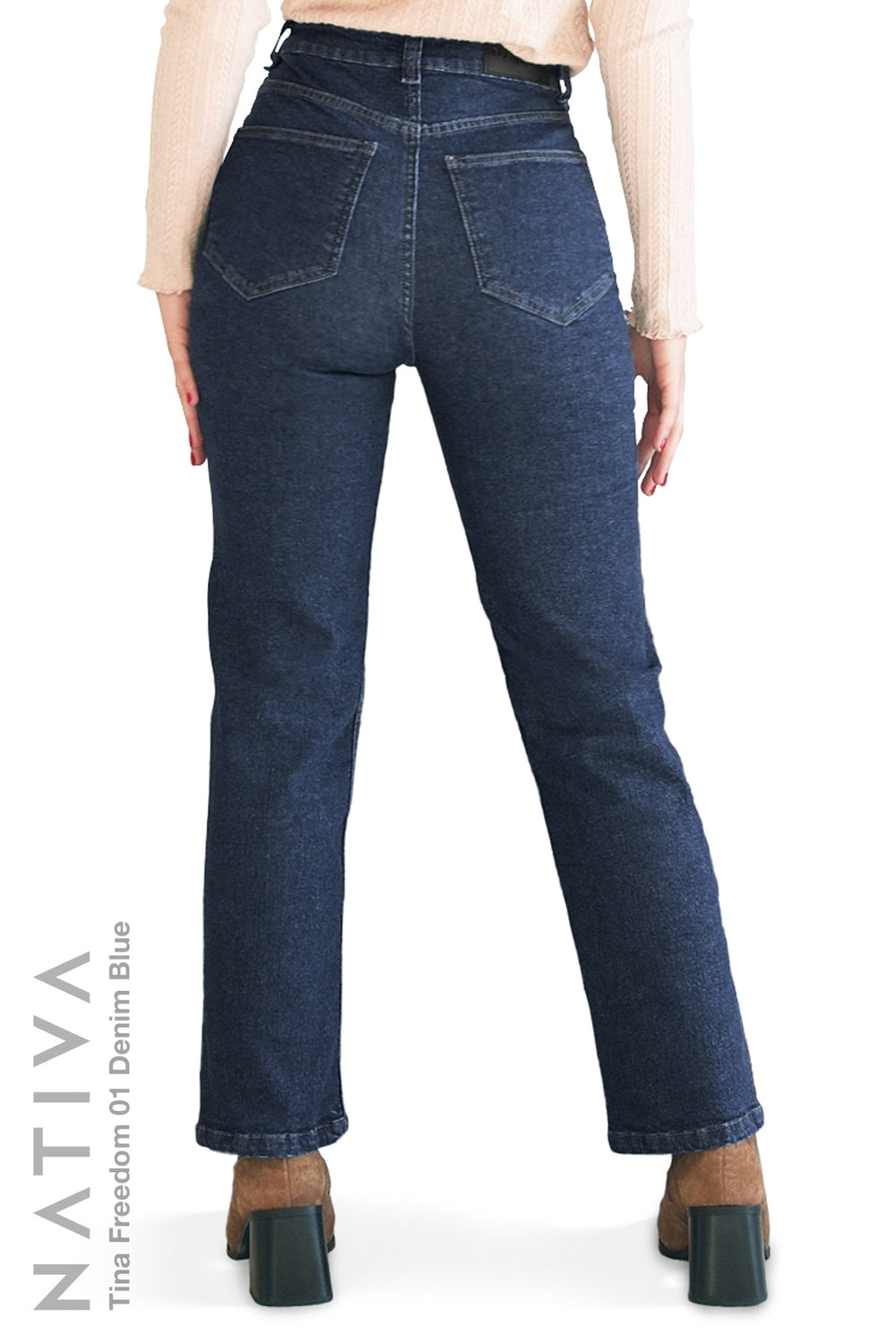 STRAIGHT JEANS, TINA FREEDOM 01 DENIM BLUE. Talle Alto. Con tejidos super elásticos ESFD (Extreme Stretch Flattering Denim). Cintura Ajustable®