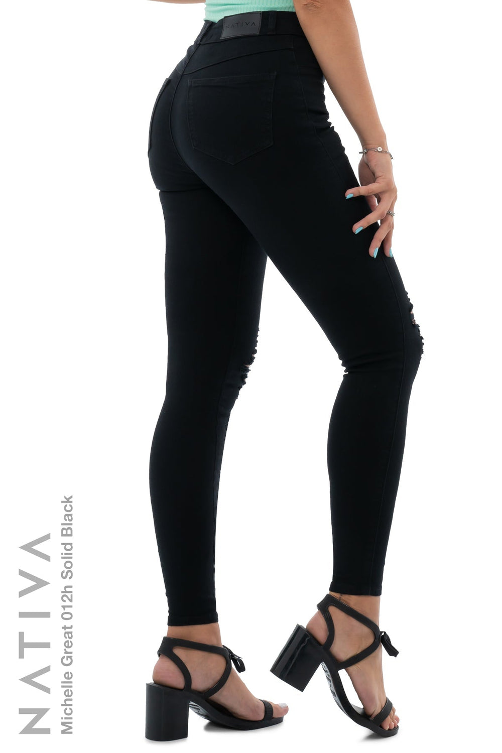 SUPER SKINNY JEANS, MICHELLE GREAT 012H BLACK, Talle Alto. Moldeador. Cuatro Estaciones. Tecnología No Stress®