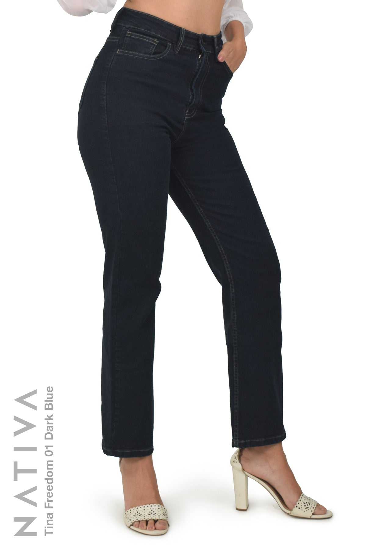 STRAIGHT JEANS, TINA FREEDOM 01 DARK BLUE. Talle Alto. Con tejidos super elásticos ESFD (Extreme Stretch Flattering Denim). Cintura Ajustable®